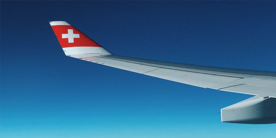 Comment profiter de la force du franc suisse ?